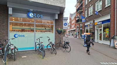 Nog een gat in Groesbeekse winkelpassage: Etos vertrekt uit Groesbeek