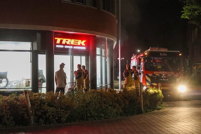 Dichte mist in fietsenwinkel in Ede: apparaat dat inbrekers moet stoppen gaat af
