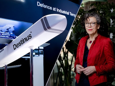 Cabinet may force companies to produce for defense if necessary