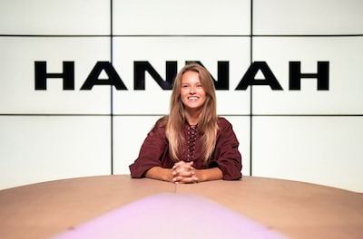 Hannah (20) stelt de vragen die Eva Jinek niet stelt: ‘Ben meer dan alleen het abortusmeisje’