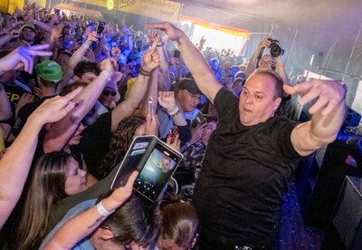 Theater De Stoep verwacht met meer stoelen en grote namen seizoenrecord van ruim 100.000 bezoekers te breken