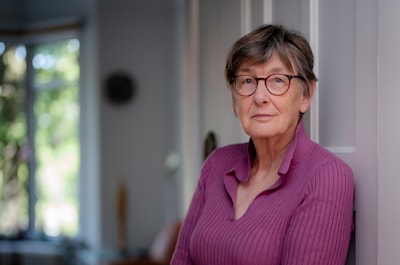 Will van Sebille moest als ongehuwde moeder haar kind afstaan: ‘Iedereen vond ons ongeschikt en te l