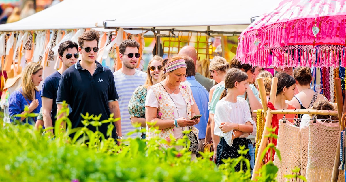Voorschoten brengt Spaanse sfeer met Ibiza Zomermarkt