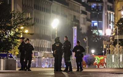 Uitgestorven straten in grote Franse steden vannacht, nieuwe rellen blijven uit dankzij avondklok