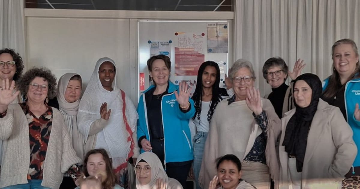 Vrijwilligers Oldebroekse Luz-groep krijgen bezoek van lokale CU