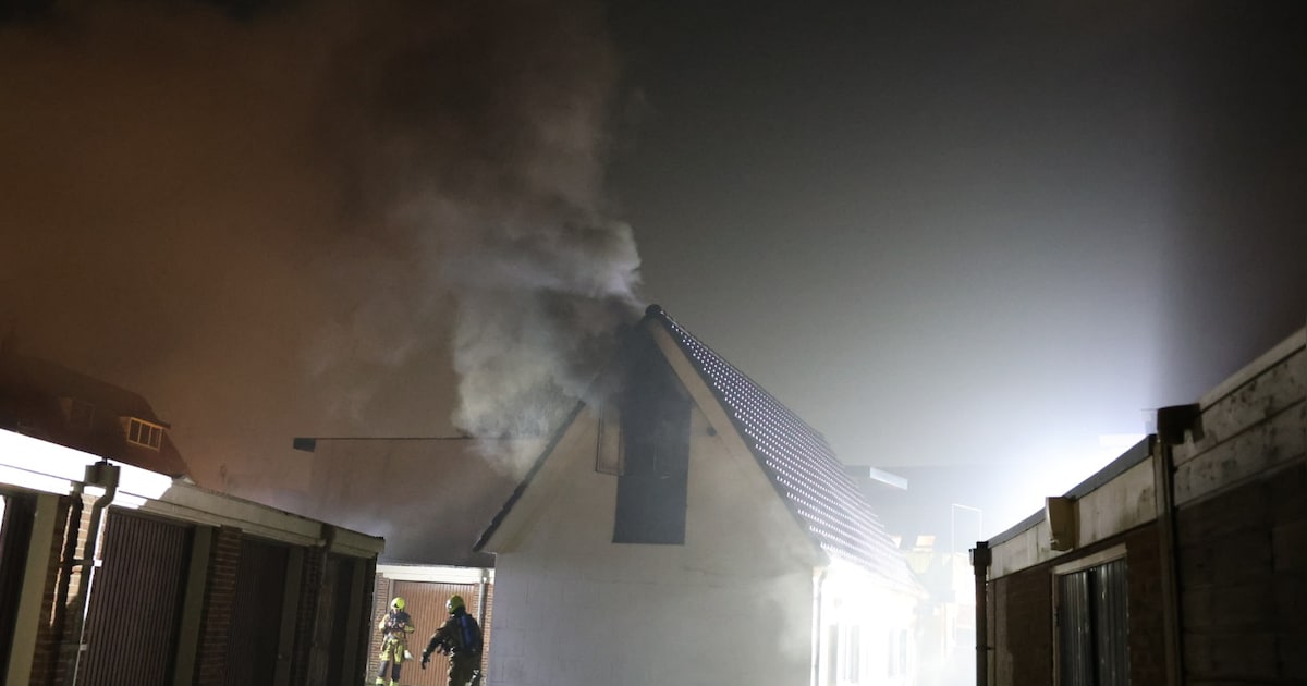 Veel rook bij brand in leegstaande woning op Nachtegaalstraat in Haarlem