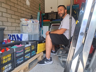 Marko (38) is gevlucht naar zijn garagebox: ‘De koelste plek van het huis’