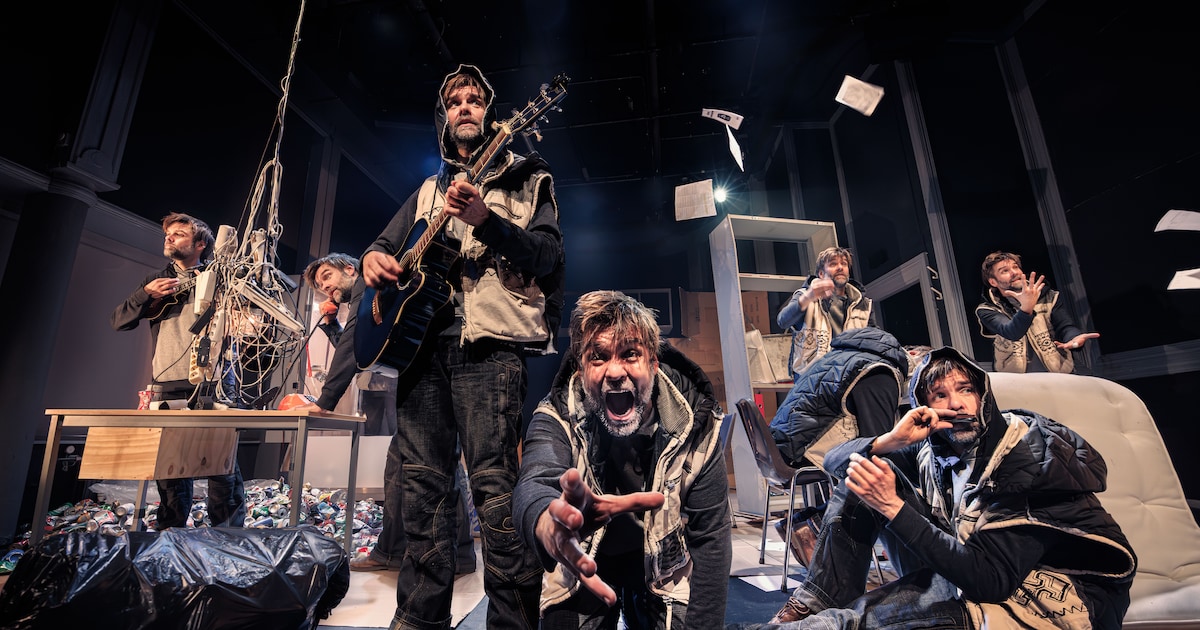 Steyn de Leeuwe speelt voorstelling over leven op straat in Theater Koningshof in Maasluis