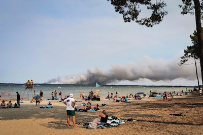LIVE Natuurbranden | Hevige brand bij Bordeaux is nu met succes deels bestreden