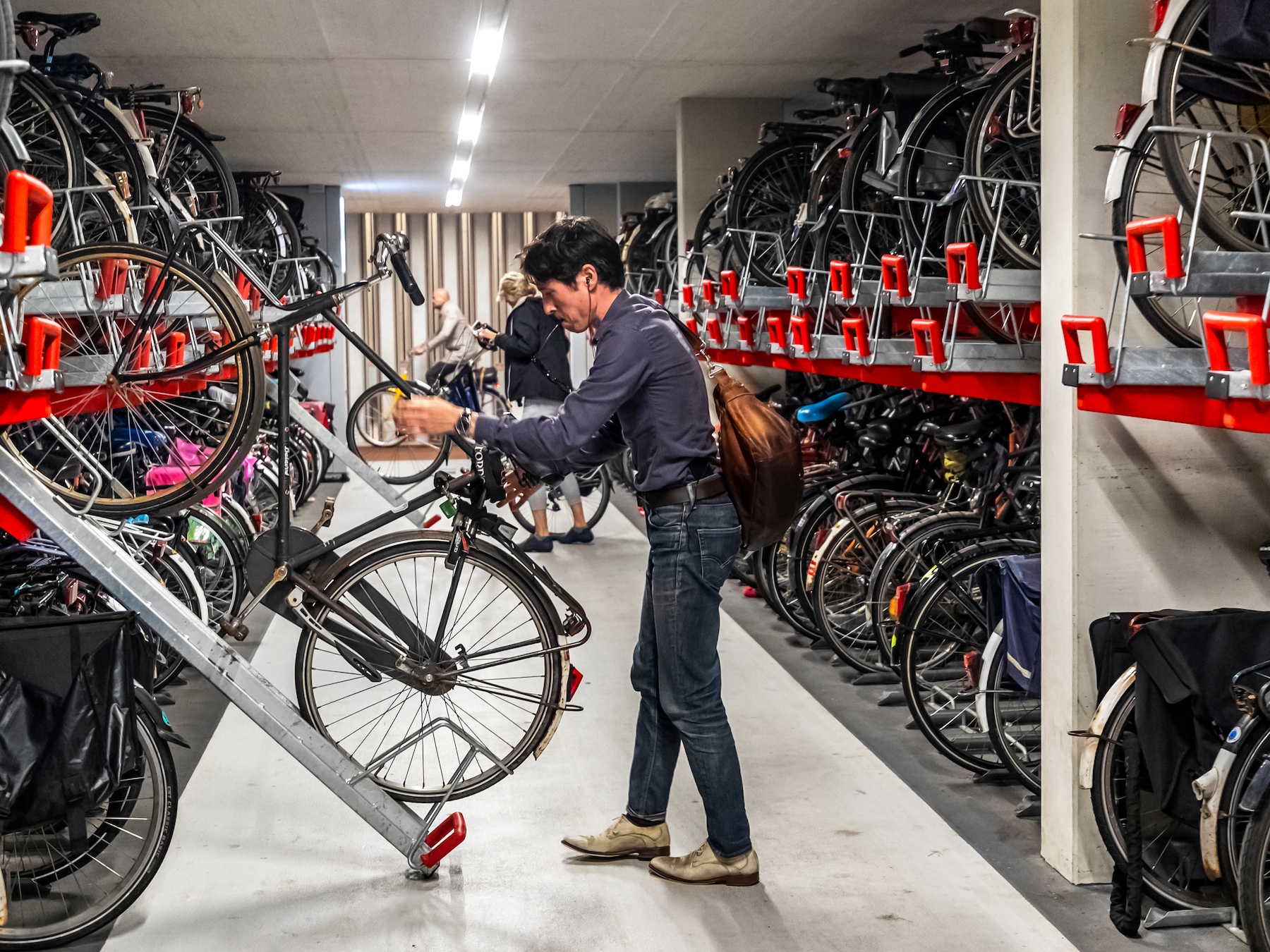 Vernieuwde fietsenstalling Sijpesteijn opent de deuren