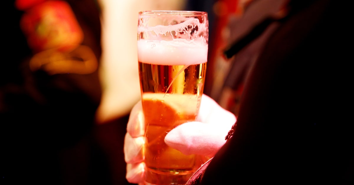 Vrijdagmiddagborrel in Ridderkerk voor wijkbewoners