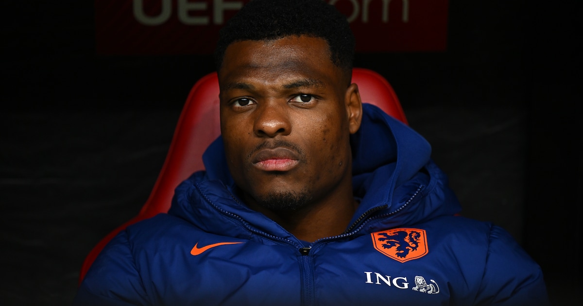 Na afhaken Denzel Dumfries heeft Ronald Koeman nog 22 van zijn 26 ...