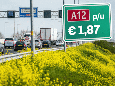 Dit kost het als je dagelijks vaststaat op de A12 (en andere files)
