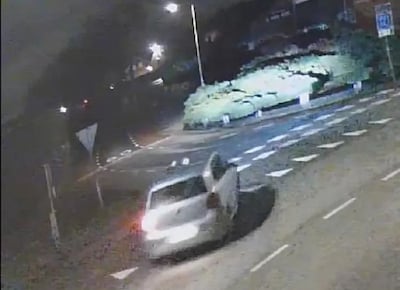 Automobilist spoorloos na aanrijden en verwonden hardloper (61) in Zundert