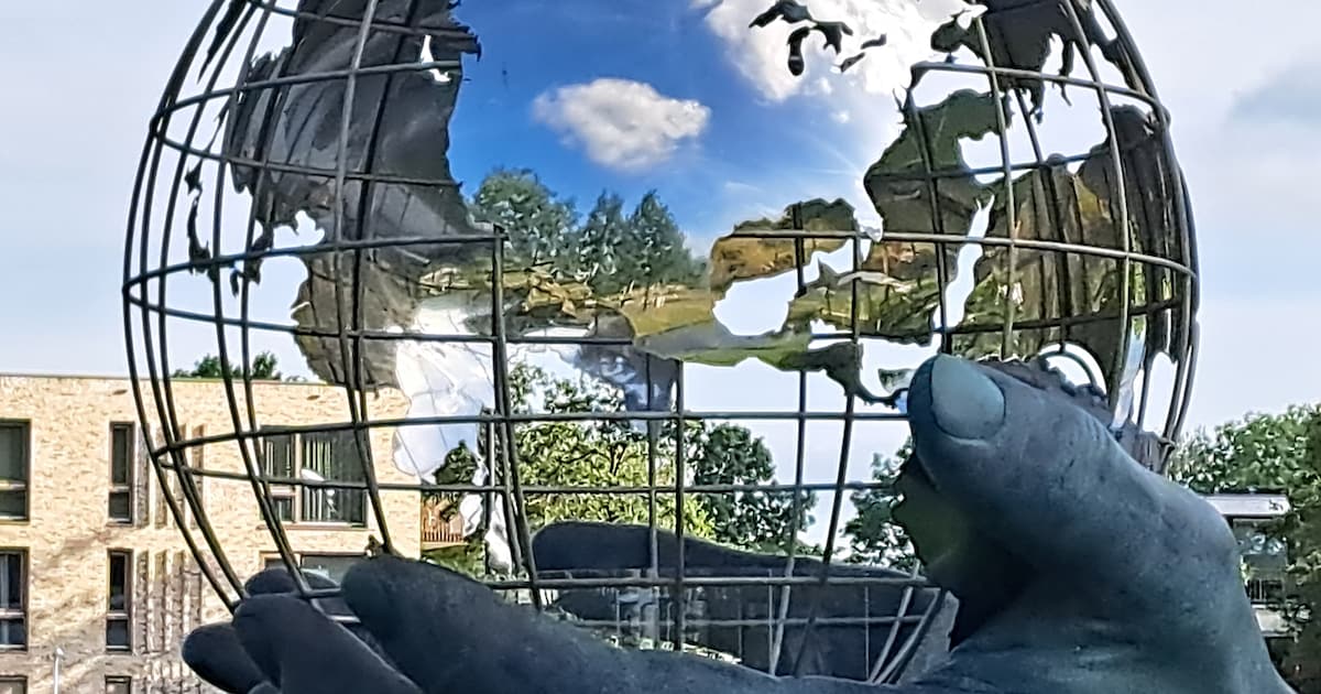 Dit is het verhaal achter de gigantische wereldbol van AFAS, waar je zó in kunt stappen