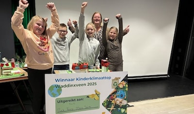 Kinderen presenteren ideeën tijdens Kinderklimaattop in Waddinxveen