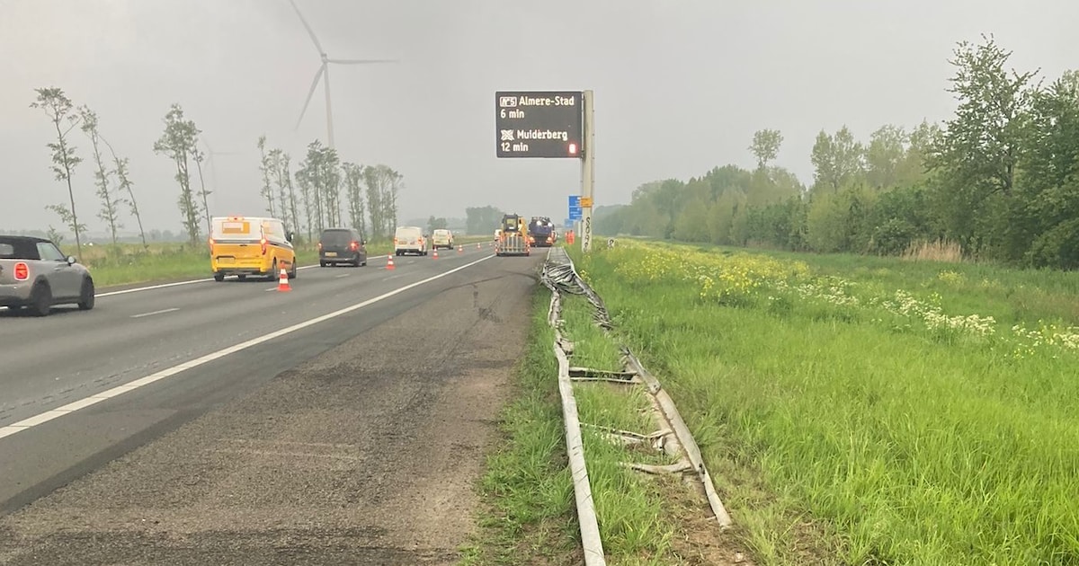 Ongeluk in Lelystad afgehandeld, rijstrook weer open op A6