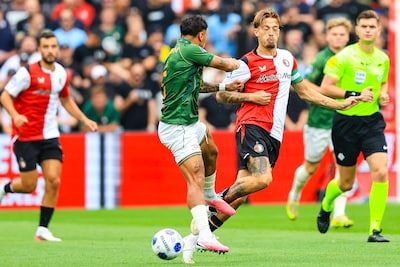 Feyenoord zet Eagles onder druk in eerste thuiswedstrijd: kansje voor Diarra