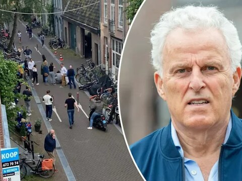 Peter R. de Vries werd neergeschoten in de Lange Leidsedwarsstraat in Amsterdam.