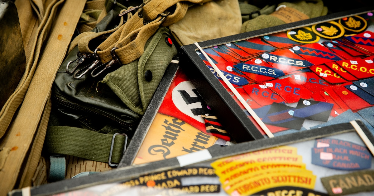Hakenkruizen voor een tientje, bij Militracks kijkt niemand daar raar van op