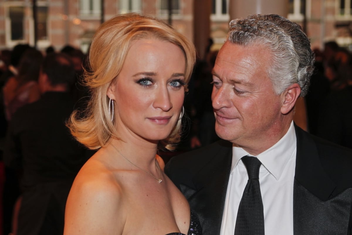 Eva Jinek praat niet over huwelijksplannen | Show | AD.nl