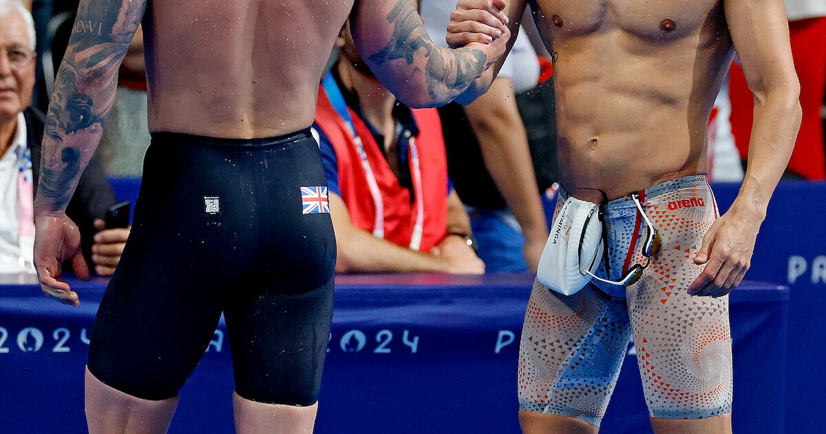 Zwemkampioen Adam Peaty verandert naam op Instagram na huwelijk met ...