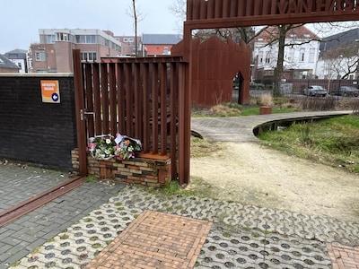 Weer dodelijk ongeluk met vallende poort in Brabant: nabestaanden wachten vaak jaren op duidelijkhei