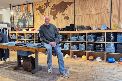 Binnenkort verdwijnt deze kledingwinkel uit Hengelo: laatste kans voor de uitverkoop