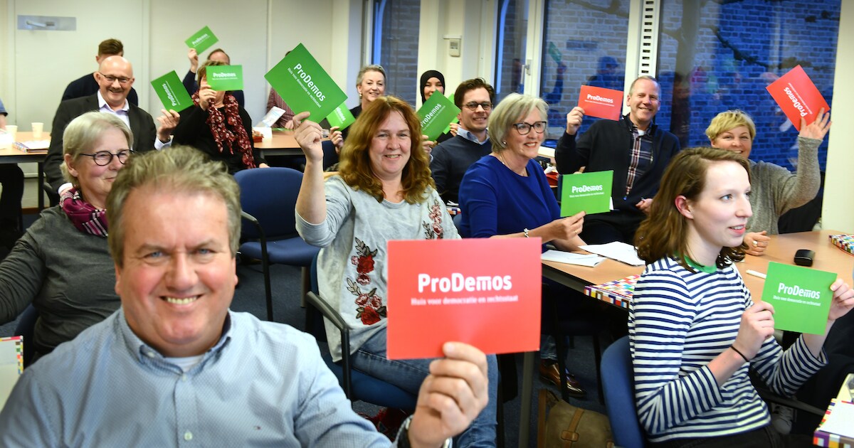 VVD Stede Broec houdt politiek café in Lutjebroek