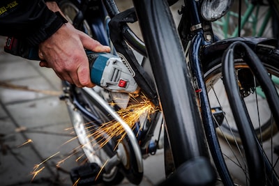 Fietsendief gepakt dankzij signalement, gestolen fiets uit berging gehaald