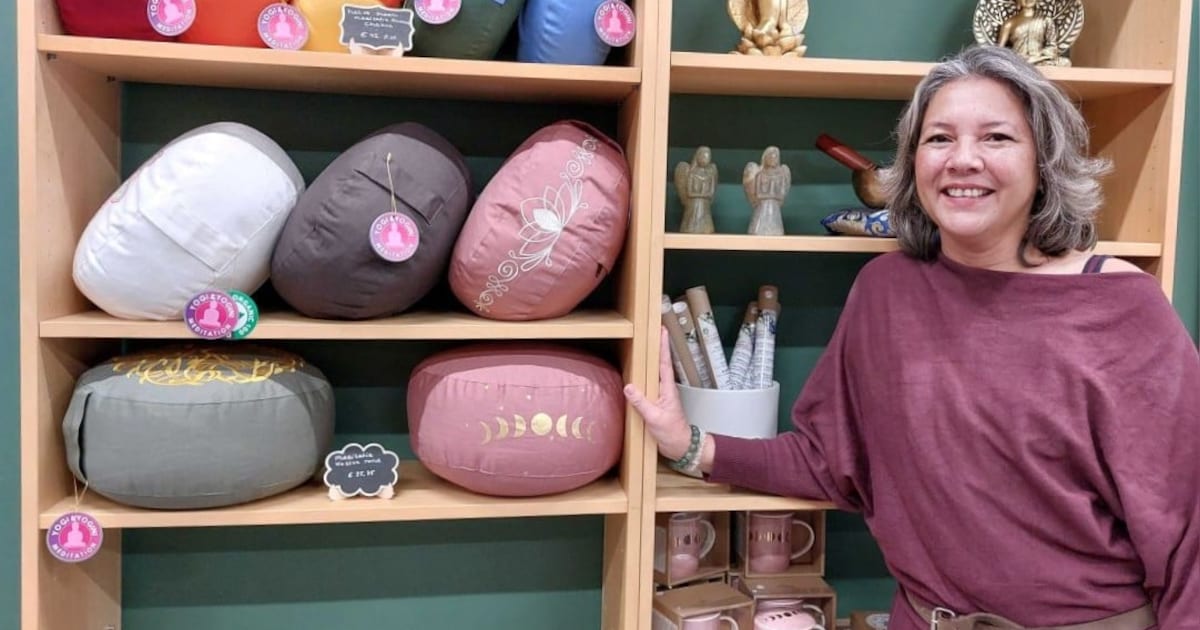 Cindy opent spirituele winkel in Zoetermeer: 'Ik gun iedereen een beetje spiriwiri in zijn leven'