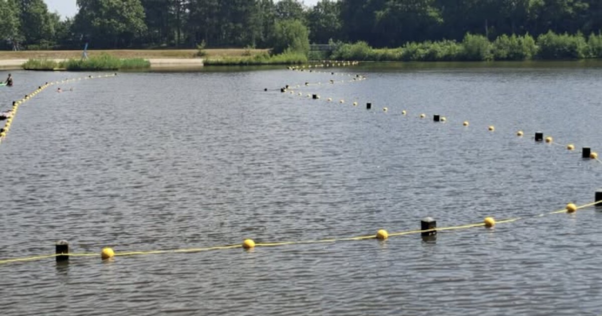 Drijflijnen in Pageplas in Stadskanaal vervangen