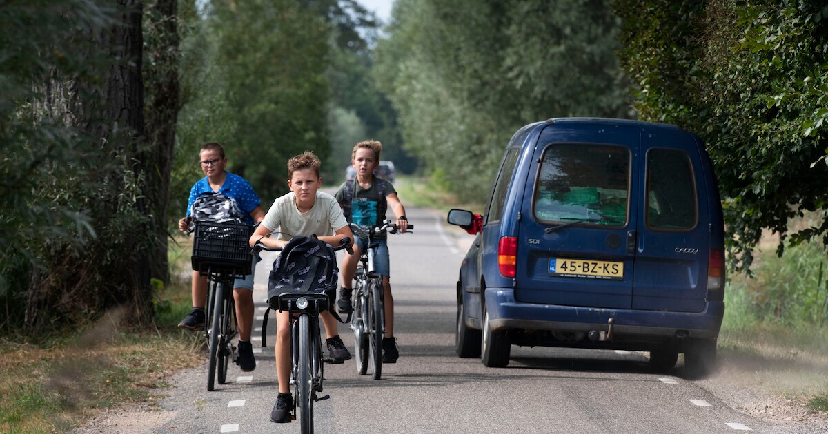 Ouders bezorgd om levensgevaarlijke fietsroute van schoolgaande ...
