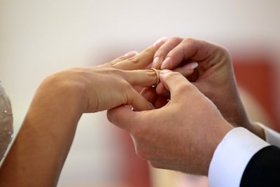 Verwarde B. bedreigt huwelijksgasten met mes: ‘Pas op, anders wordt het een bloederige bruiloft’