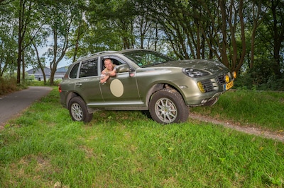 Timo zou niks doen aan zijn Porsche Cayenne, maar kon niet stilzitten en veranderde alles