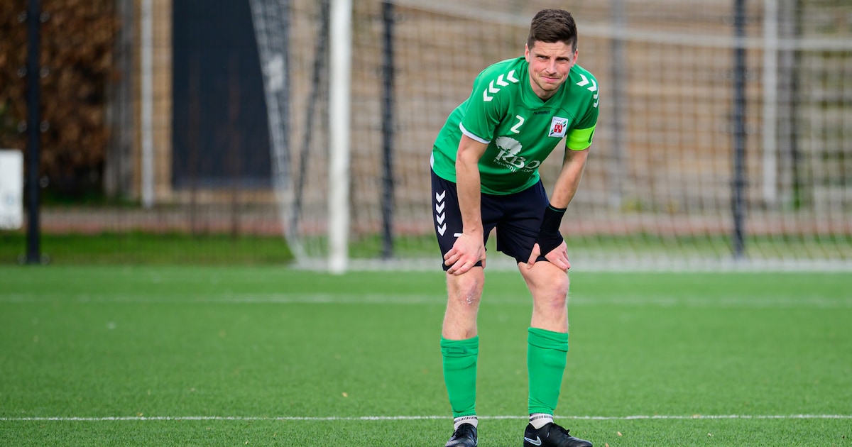Eemnes verliest in blessuretijd en degradeert naar vierde klasse