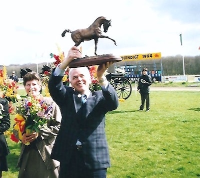 Tuinder, paardenfokker en eigenaar speciale auto, maar niks was Arie (1940-2026) zo lief als zijn fa