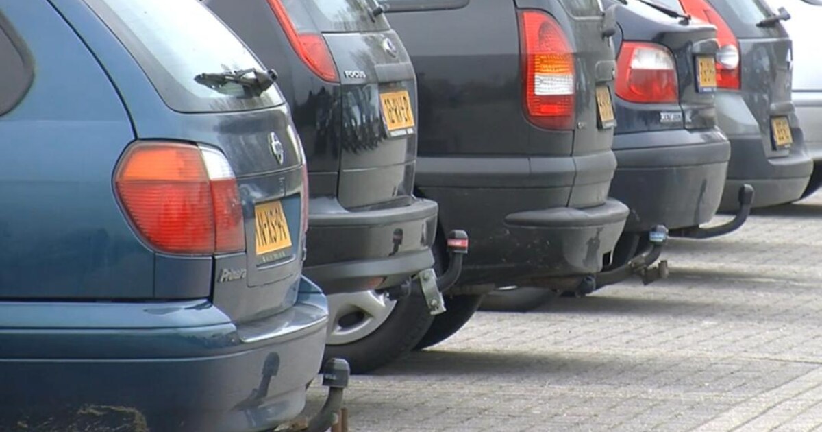 Wijkplatform Morgenstond begint enquête over parkeren