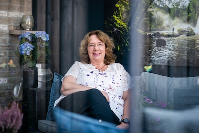 Herma (55) hoort dat haar clitoris wordt weggesneden vanwege vulvakanker, dan komen artsen met een oplossing