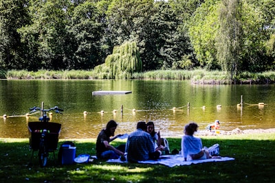 Jongen (18) die verdronk in Dordtse zwemplas ‘was lief en deed zijn best iets van het leven te maken’