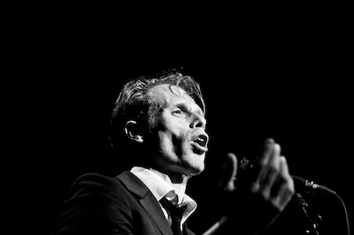 Filip Jordens brengt Jacques Brel tot leven in Wageningen