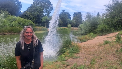 Patricia uit Wageningen redt tientallen, zo niet honderden, karpers van de dood