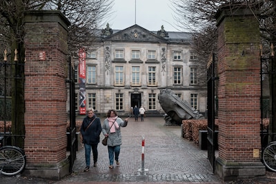 Tientallen medewerkers slaan alarm over ‘angstcultuur’ bij Noordbrabants Museum: directeur ligt zwaa
