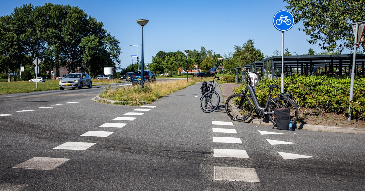 Fietser aangereden door auto in Joure