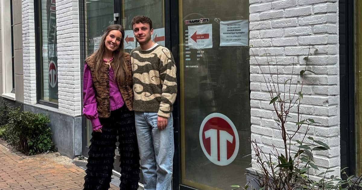 Esmée verhuist haar kledingwinkel Noun naar nieuwe plek in Zwolle: ‘Pand werd te klein’