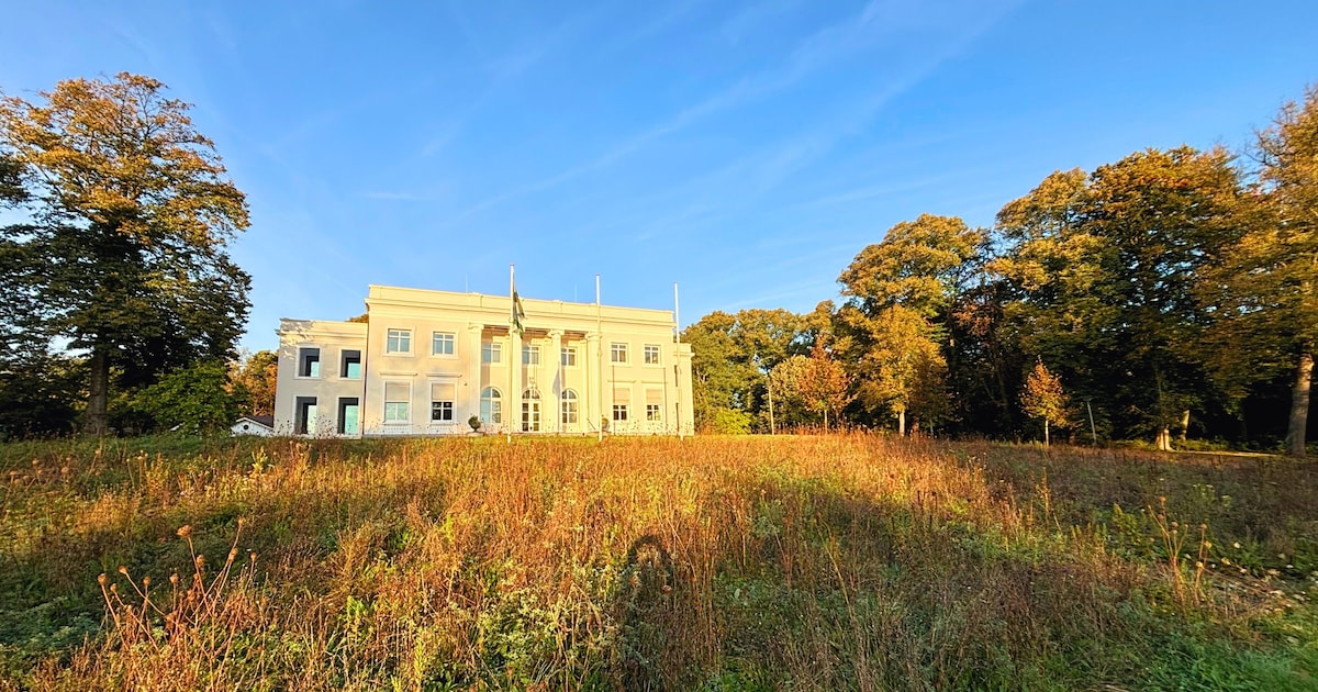 Gemeente Bloemendaal past openingstijden aan