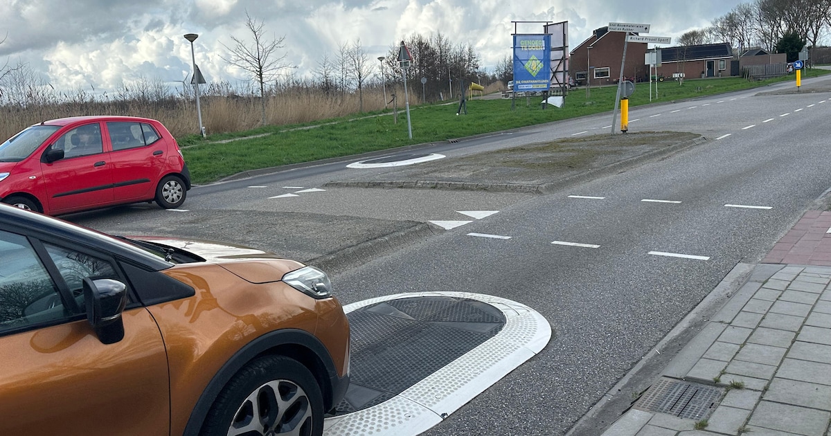 Lezers vinden de verkeerssituatie rond de Vierbergenweg in Oudewater onduidelijk en onveilig