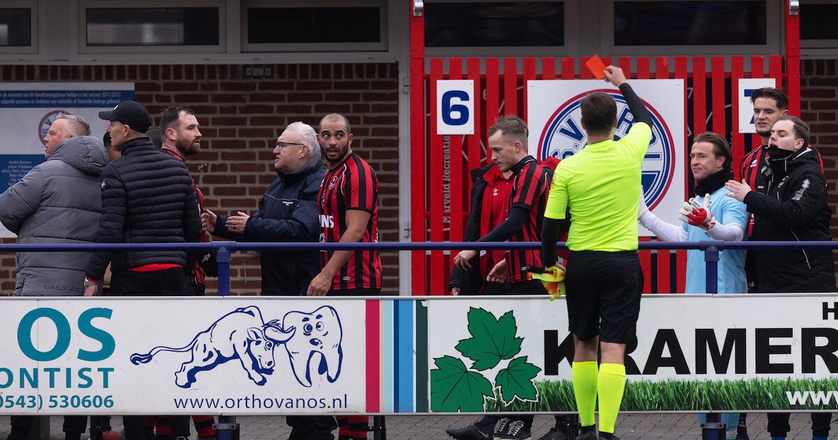 rode-kaart-dvc-26-doelman-martijn-van-zimmeren-geseponeerd-regio-ad-nl
