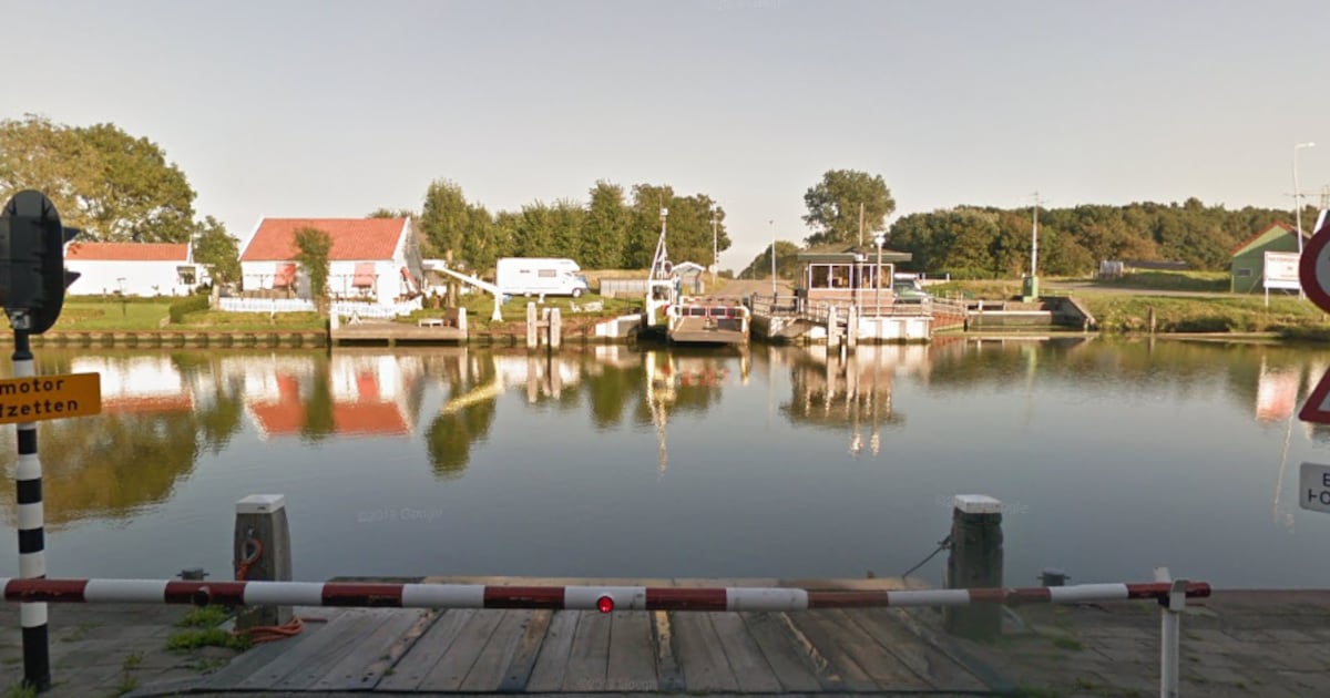 Pontveer Westeinde tussen Julianadorp en Anna Paulowna tijdelijk uit de vaart