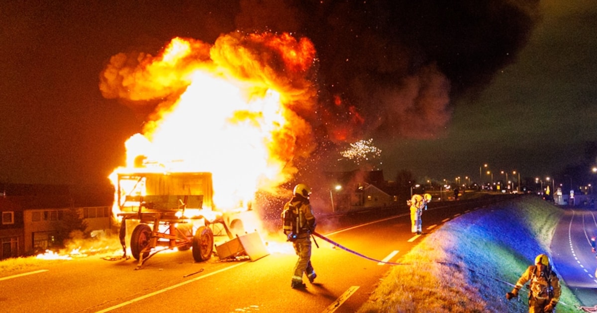 Rustige jaarwisseling, maar flink wat bushokjes vernield